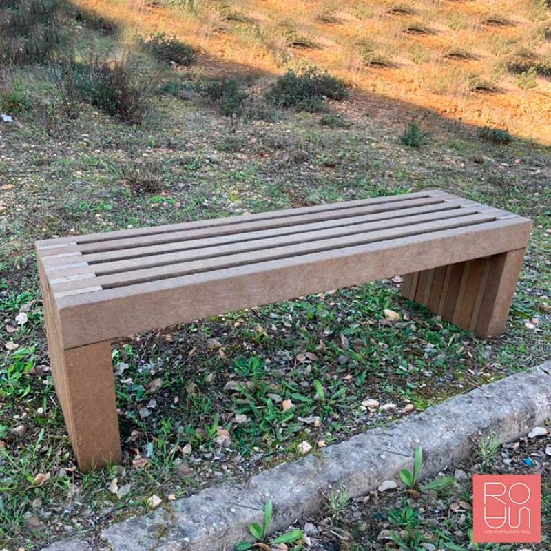 Banc en plàstic reciclat 100% Valeria